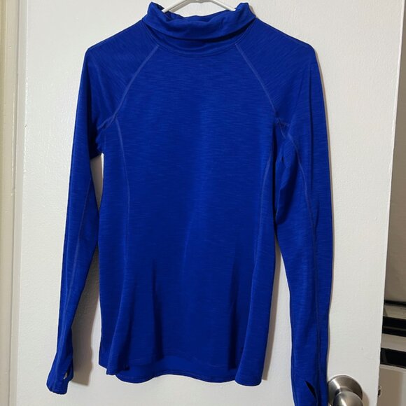 UNDER ARMOUR BLUE LONG SLEEVE - Picture 1 of 4